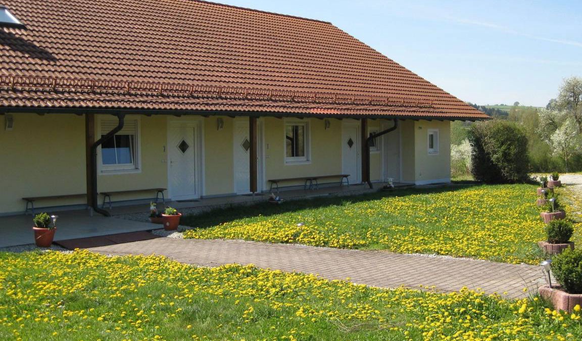 Rotthalmuenster Apartment | Apartment ∙ 1 bedroom ∙ 3 guests