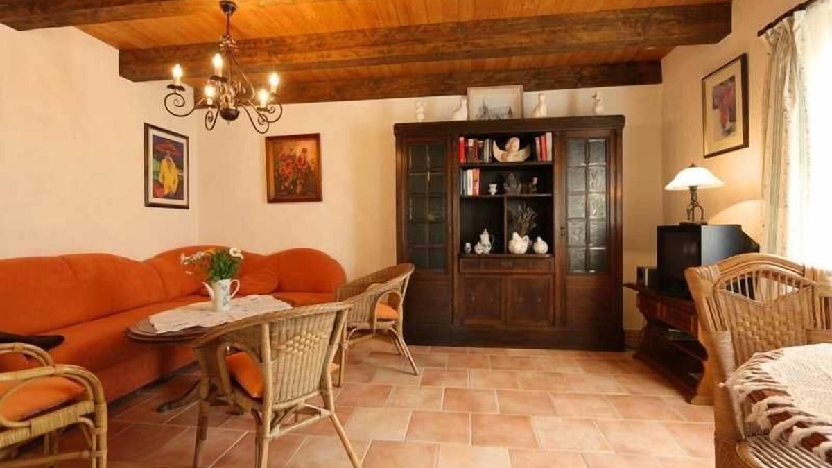 Meesiger Apartment | Apartment 1 - Fewos "Storchenhof" near the lake