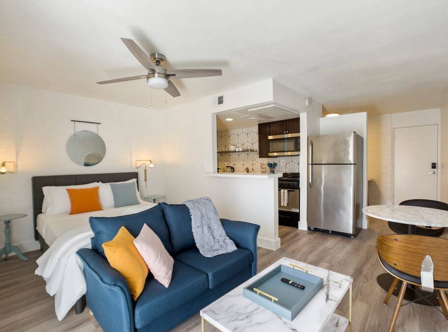 Evans Churchill Apartment | Apartment ∙ 1 bedroom ∙ 2 guests