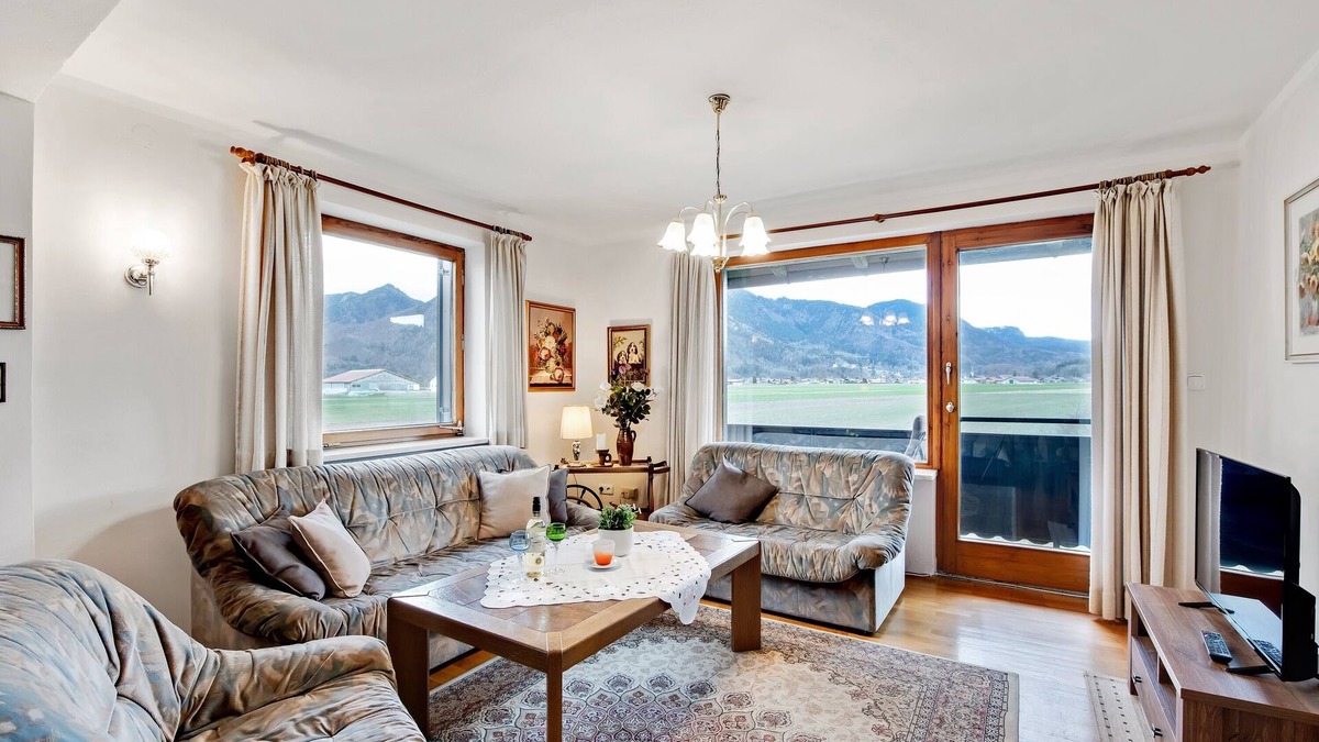 Grassau Apartment | Apartment 1 with Mountain View, Wi-Fi & Balcony