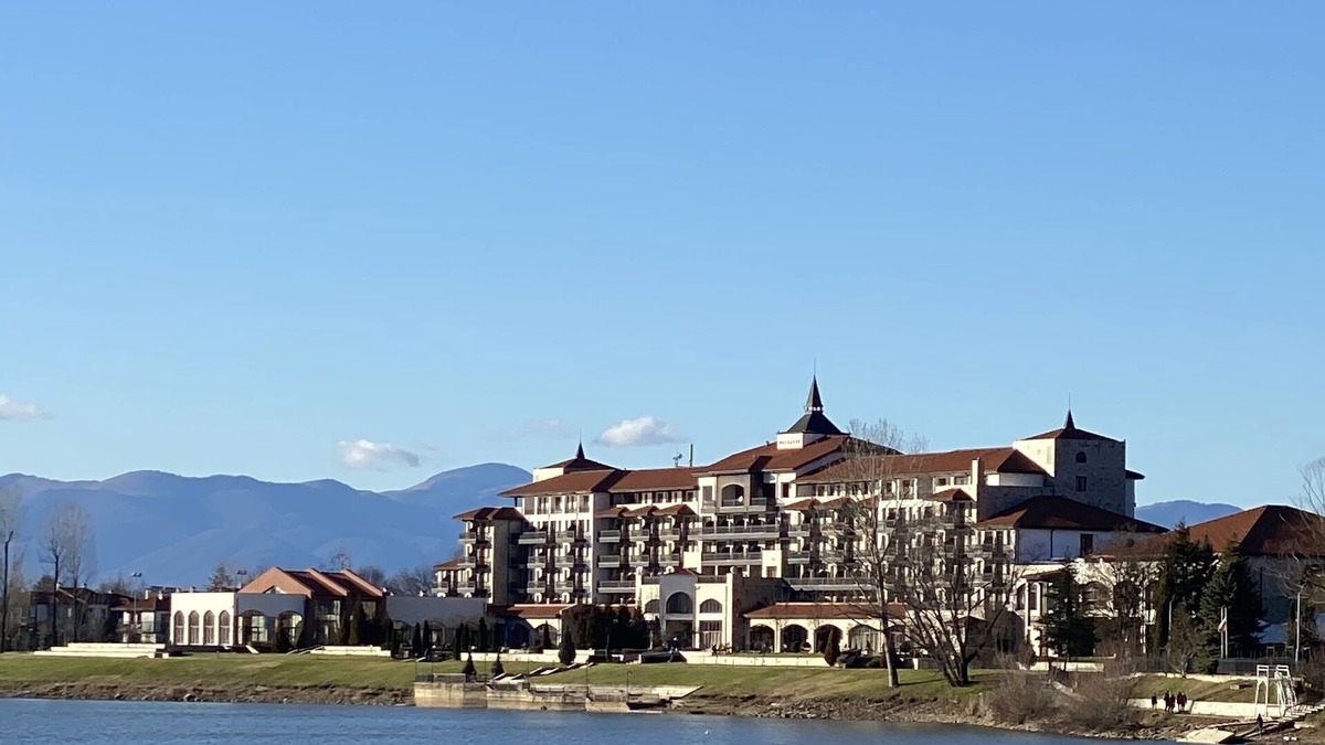 Pravets Apartment | Apartment 100m from Pravets Golf&Spa Resort, hiking trails&historical sights
