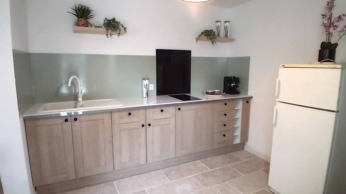 Aigues-Mortes Apartment | Apartment, 10mn walk from Aigues-Mortes 15mn from Grau du Roi and the beaches.