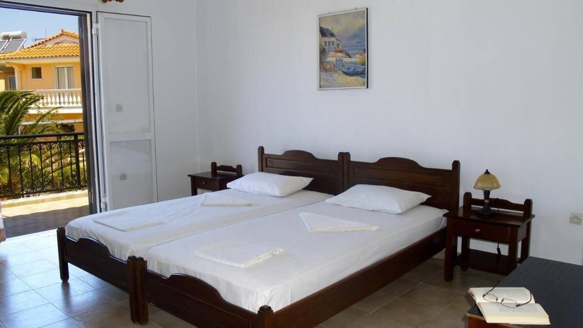 Kounopetra Apartment | Apartment '11' with Sea View, Wi-Fi and Air Conditioning