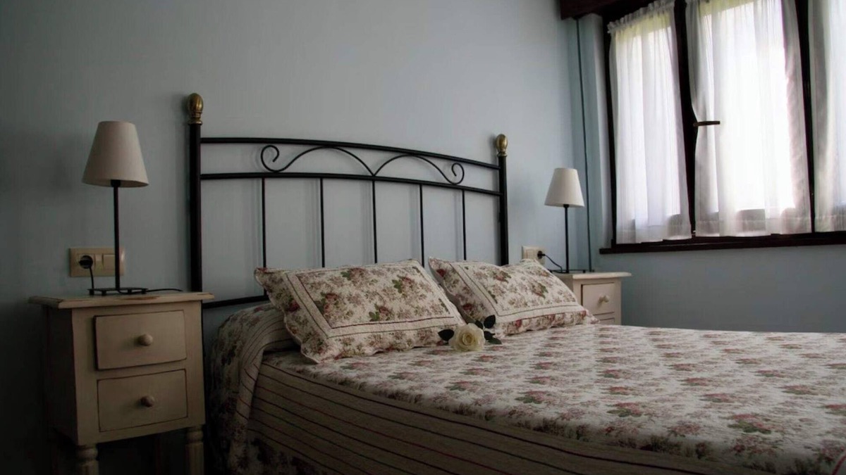 Panes Apartment | Apartment 2