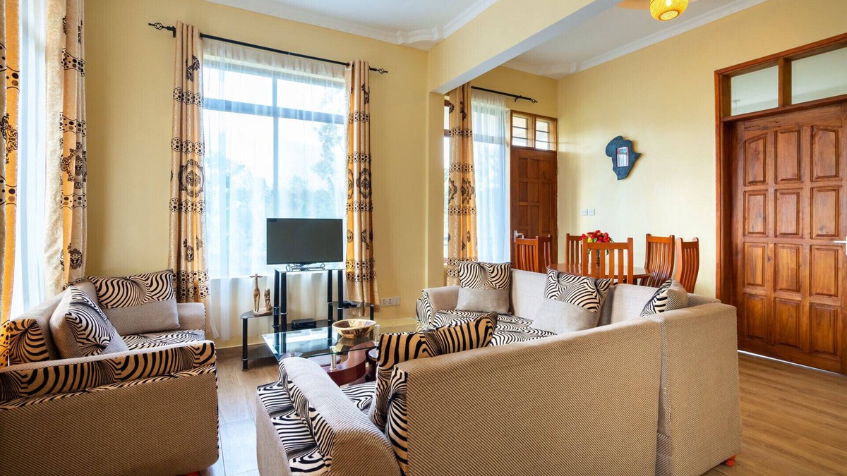 Nkoanrua Apartment | Apartment 2bedrooms furnished, in a 3 apartments house, 10min from Arusha Center