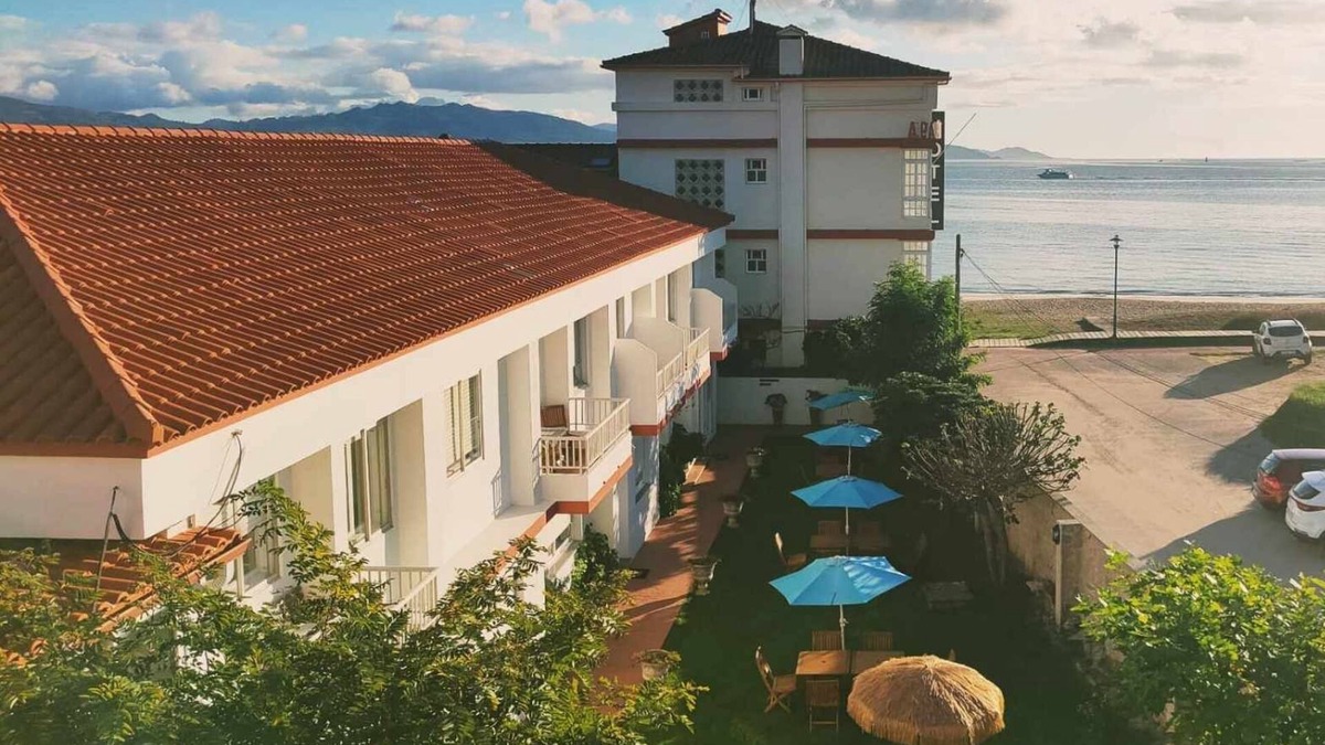 Cangas Apartment | Apartment 3 bedrooms and 3 bathrooms