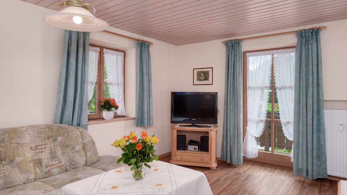 Kreuzfeld Apartment | Apartment 3 for 2 persons with balcony, 44m²
