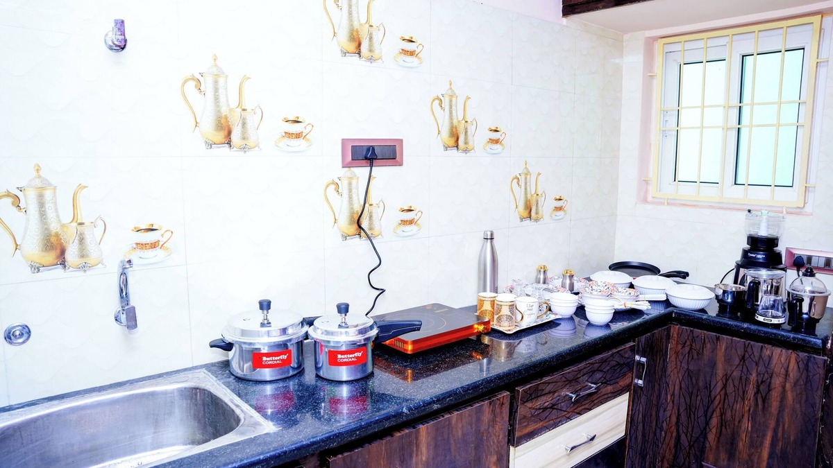 Tirupati House | Apartment 3 - Spacious 2BR apartment in Tirupati.