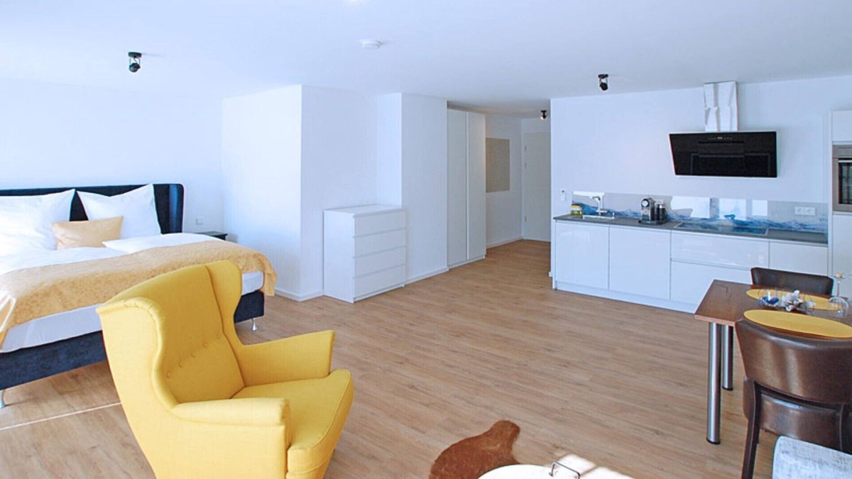 Gmain Apartment | Apartment 4 Deluxe Apartment 51 sqm, 1-4 persons, balcony and wonderful mountain view