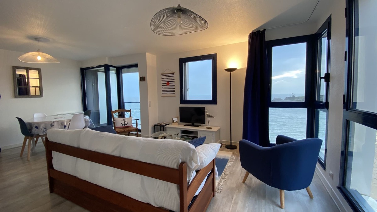 Le Pouldu Apartment | Apartment 4 people SEA FACE - THE POULDU - CLOHARS-CARNOËT4