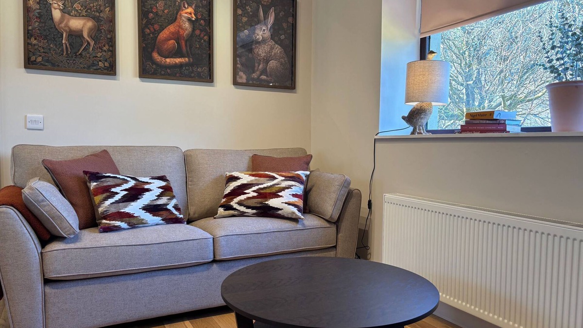 Kylemore Cottage | Apartment 473 - Kylemore - sleeps 2 guests in 1 bedroom