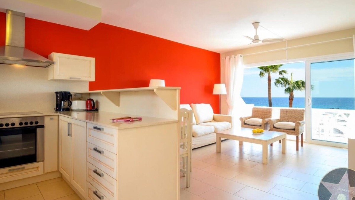 Sant Tomas Apartment | Apartment 5 In front of the sea