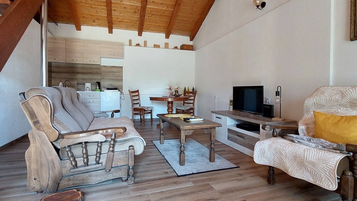 Mahala Apartment | Apartment 5 minutes from Airport