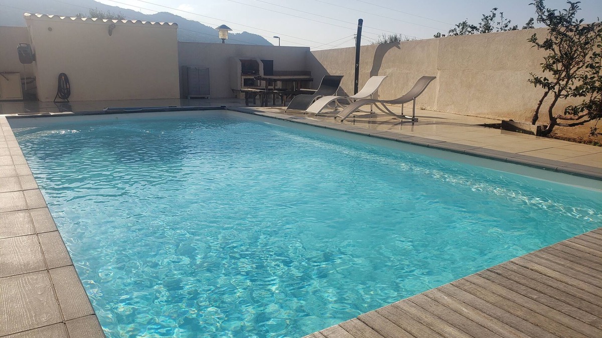 Monticello Apartment | Apartment 5 minutes drive from town center with no parking problems