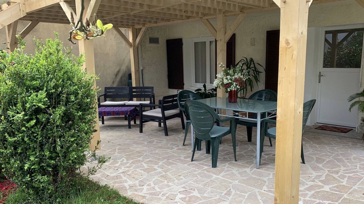 Marles-en-Brie Apartment | Apartment 50m2, 4 People, Near Disney Paris, ideal Parisian stay.