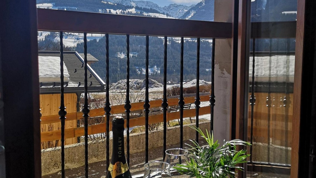 Assachberg Apartment | apartment 6 - 2 bedrooms, shower, toilet - snow crystal