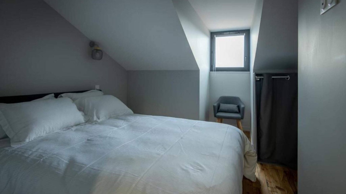 Chatel-Guyon Apartment | Apartment 6 people air-conditioned family type 2 bedrooms + sofa bed Puy de Dôme 301