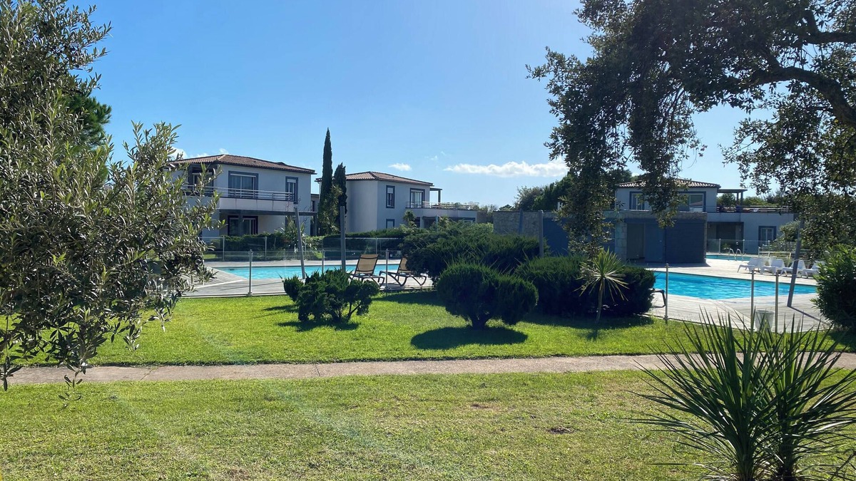 Lecci Apartment | APARTMENT 6 PERS "VILLA DE PORTO VECCHIO" SWIMMING POOL 2KMS ST CYPRIEN BEACH
