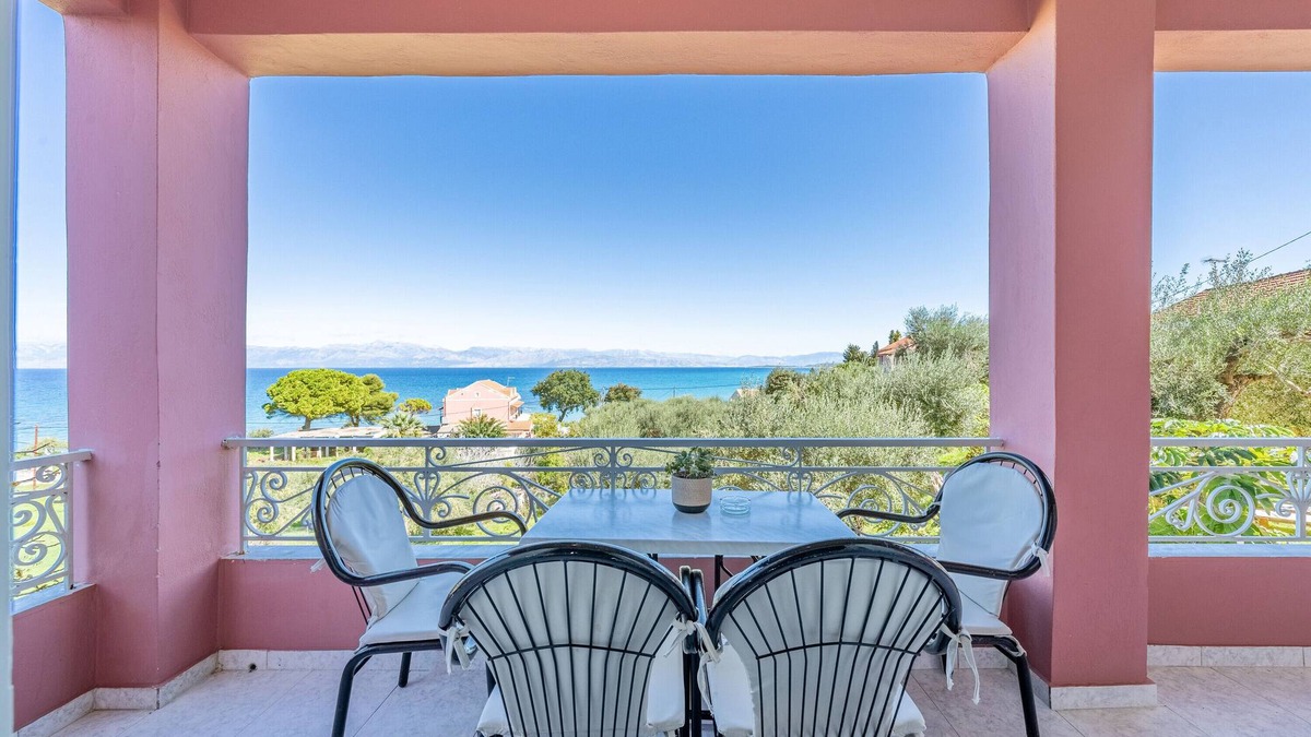 Astrakeri Apartment | Apartment '6' with Sea View, Wi-Fi and Air Conditioning