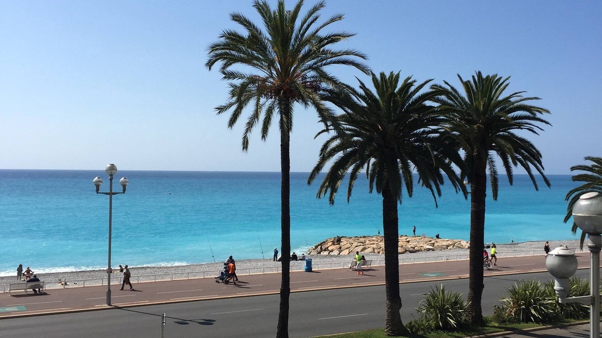 Fabron Apartment | APARTMENT 60 m2 2nd Floor, Air-conditioned, terrace, 1 bedroom, quiet, sea view