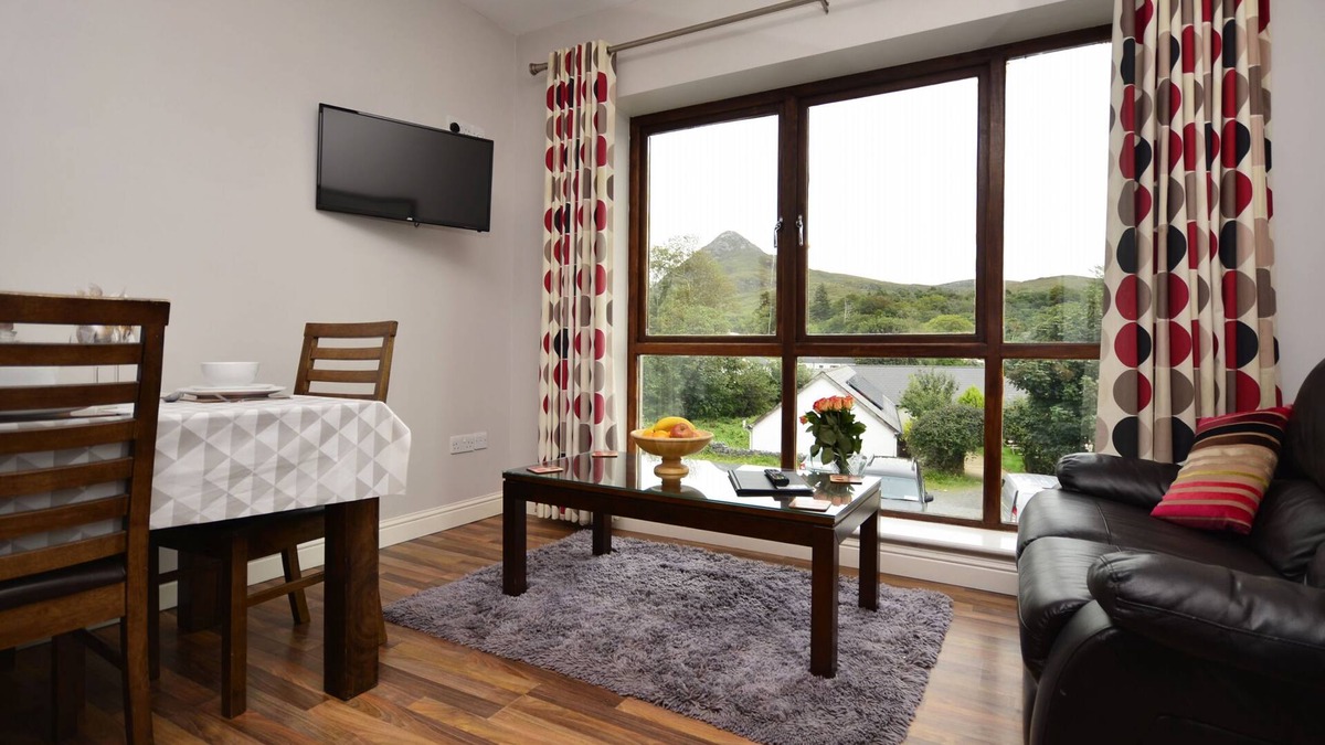 Letterfrack Cottage | Apartment 707 Letterfrack - sleeps 4 guests in 3 bedrooms