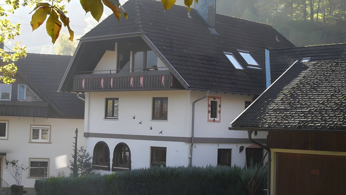 Simonswald Apartment | Apartment '70qm, 2 Schlafräume' with Mountain View, Balcony and Wi-Fi