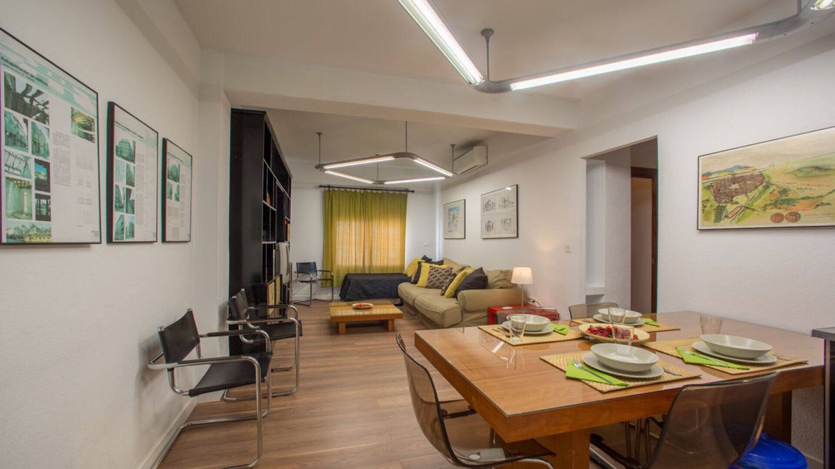 Figares Apartment | Apartment 8 people 3dR (8p). pickups