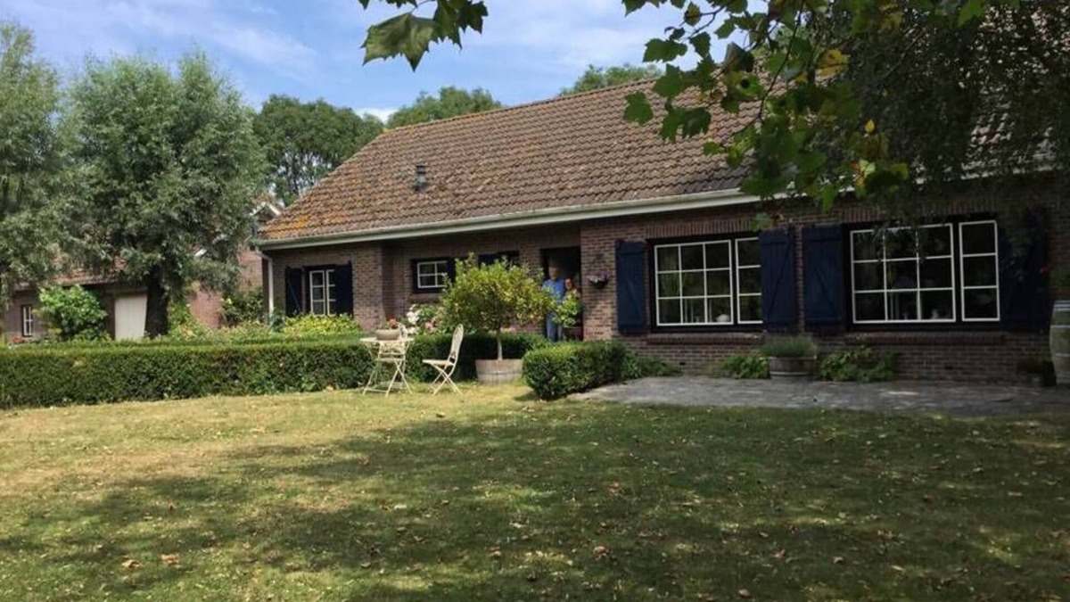 Schore House | Apartment 90m2 in country house on the water