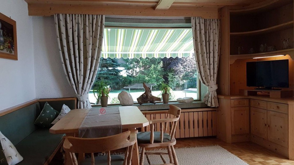 Lans Apartment | Apartment A f. 4 persons, 2 bedrooms - Apartments Haus Olympia
