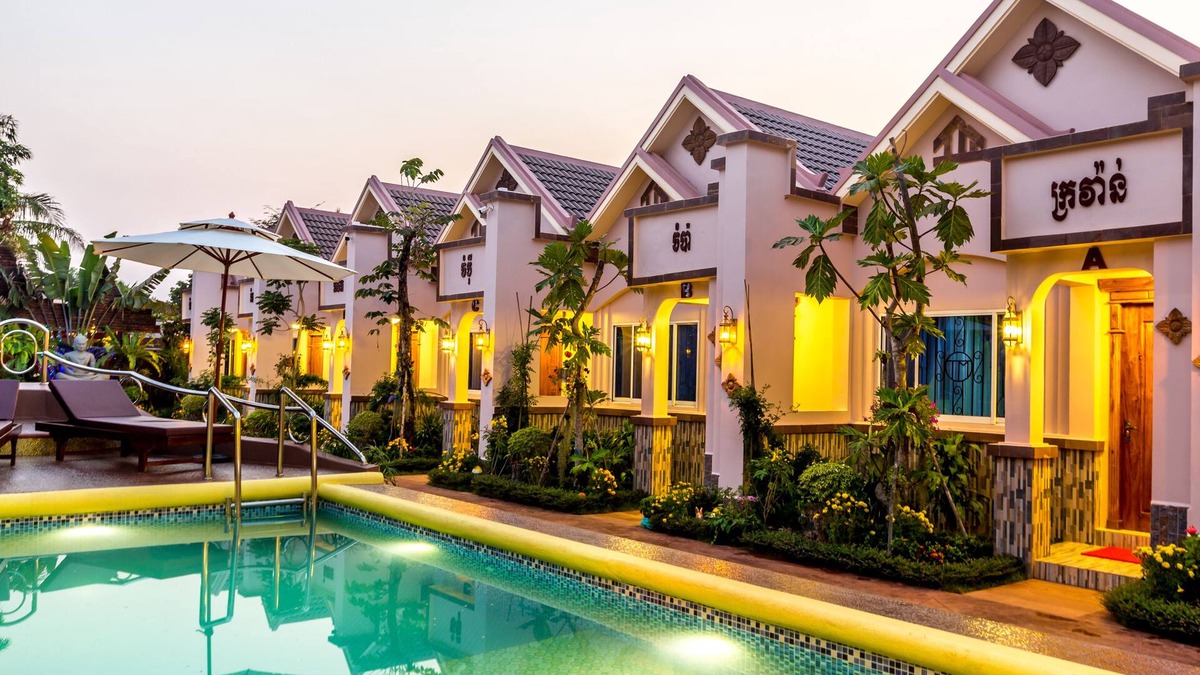 Sangkat Sla Kram Apartment | Apartment A with Swimming Pool - Kravan Flower