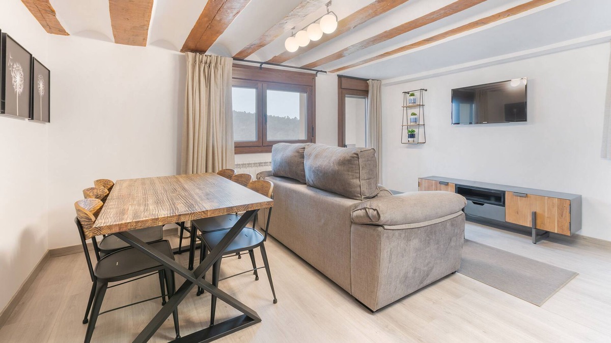 Algarra Apartment | Apartment 'Algarra Rural 1' with Private Terrace and Wi-Fi