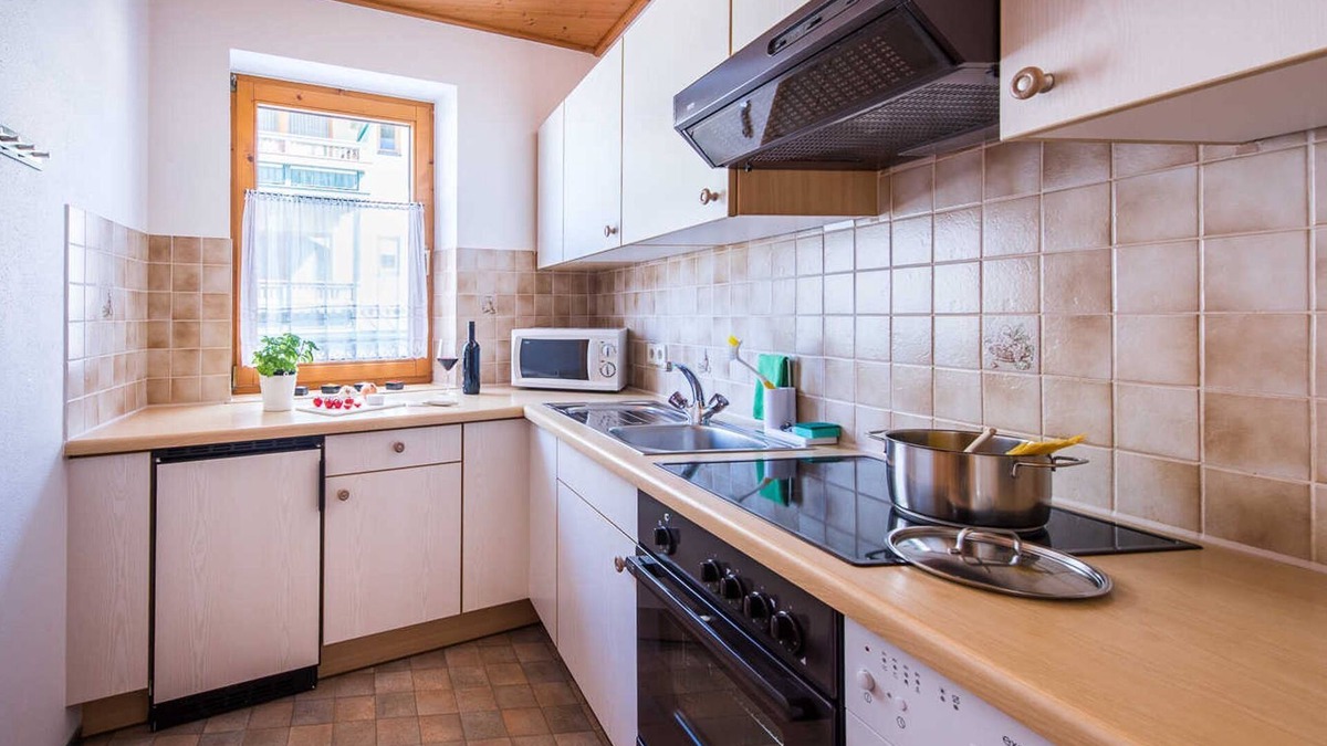 Pertisau Apartment | Apartment Alpenrose Komfort 1 - Apartment house Alpenrose