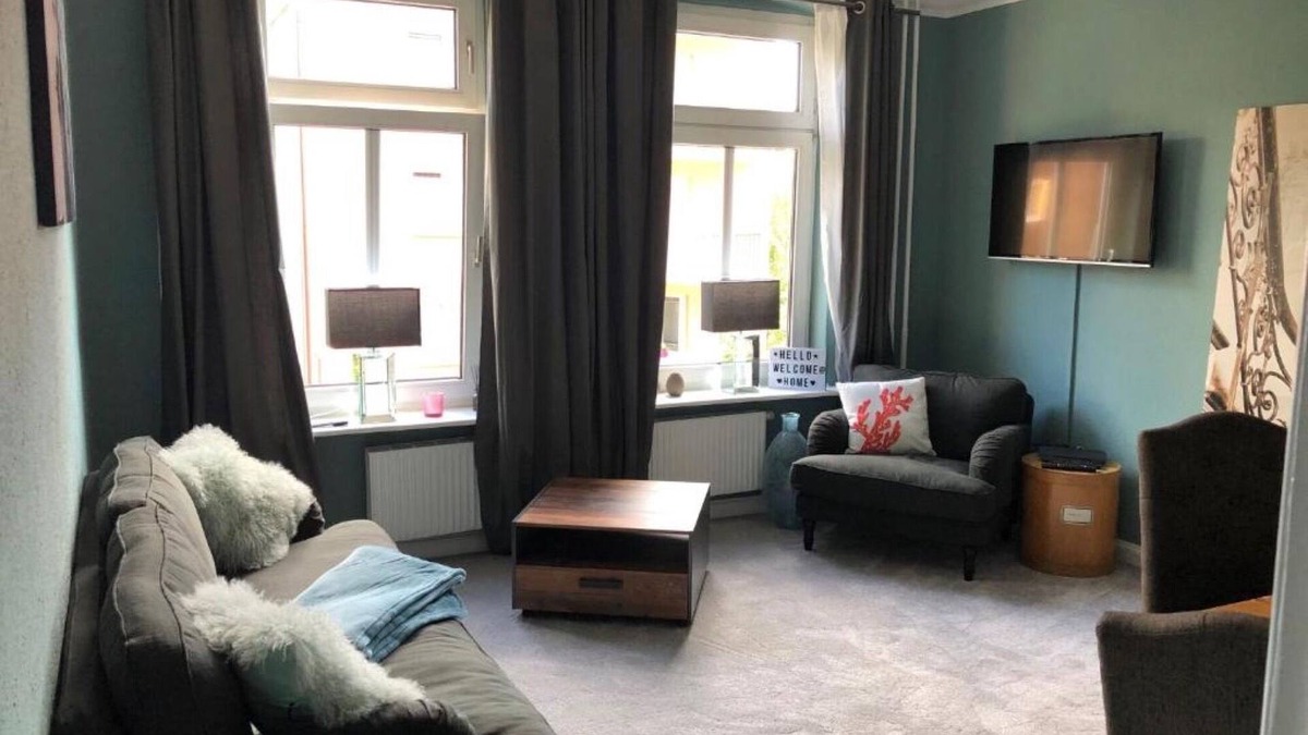 Mitte Apartment | Apartment 'Altbaucharme In Zentraler Lage' with Wi-Fi