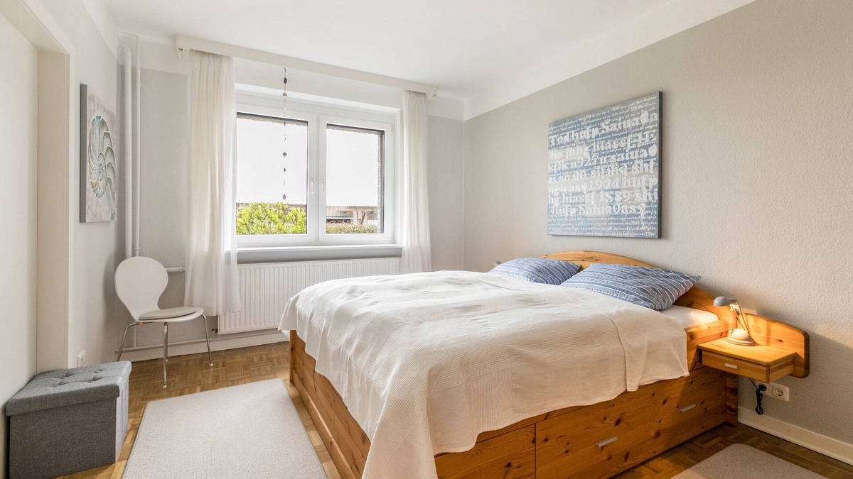 Linden Apartment | Apartment 'Alte Schule Pahlkrug' with Private Terrace, Private Garden and Wi-Fi