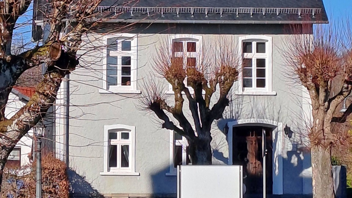Steinen Apartment | Apartment 'Alte Schule Steinen' with Shared Garden and Wi-Fi