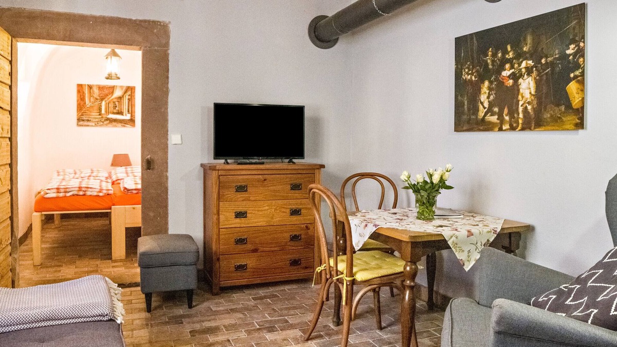 Bickensohl Apartment | Apartment 'Altes Rathaus' with Shared Garden