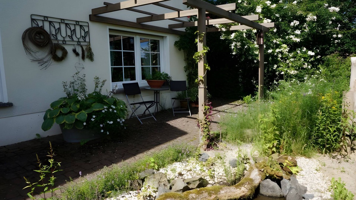 Bettingen Apartment | Apartment 'Am Naturgarten' with Private Terrace, Private Garden and Wi-Fi