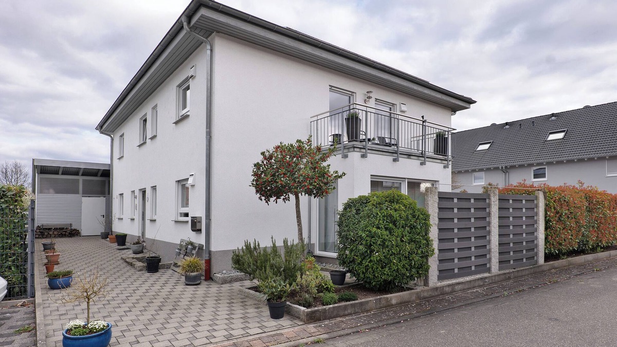 Jockgrim Apartment | Apartment 'Am Otterbach' with Balcony and Wi-Fi