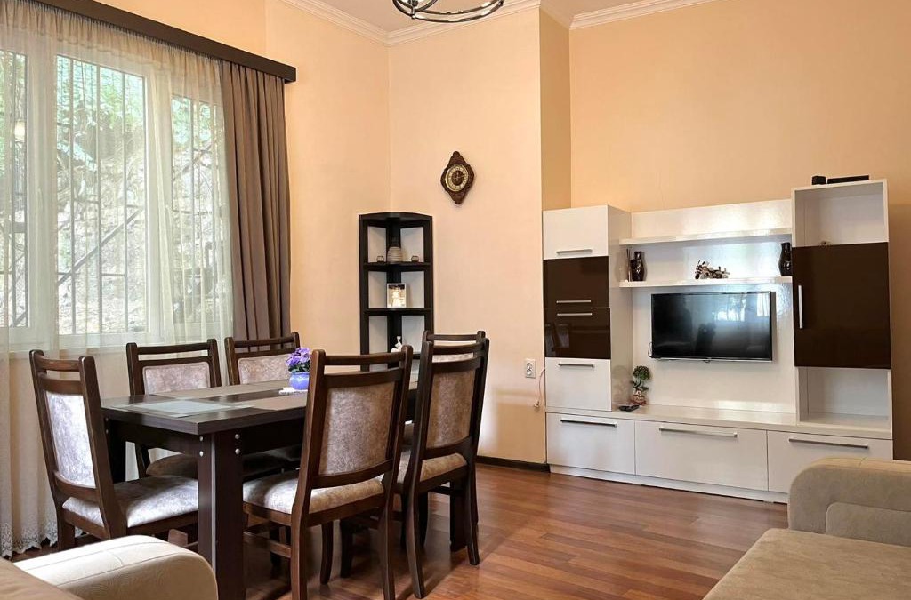 Sololaki Apartment | Apartment Amaghleba