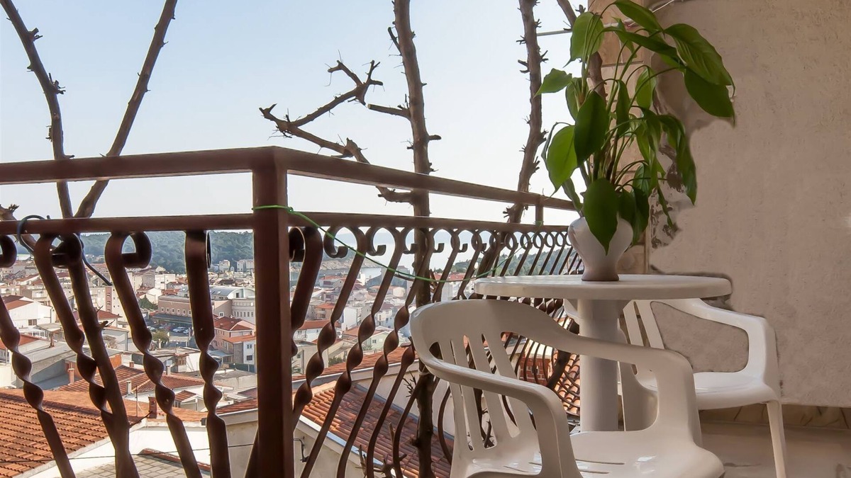 Bili brig Apartment | Apartment and Rooms Ivan (45191-A15) - Makarska
