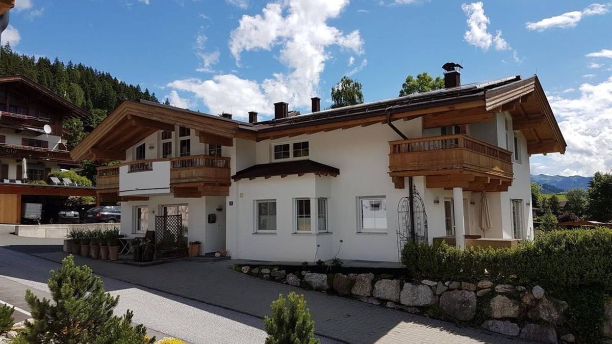Lauterbach Apartment | Apartment Angelika - Apartment OG/2 bedrooms/shower, WC