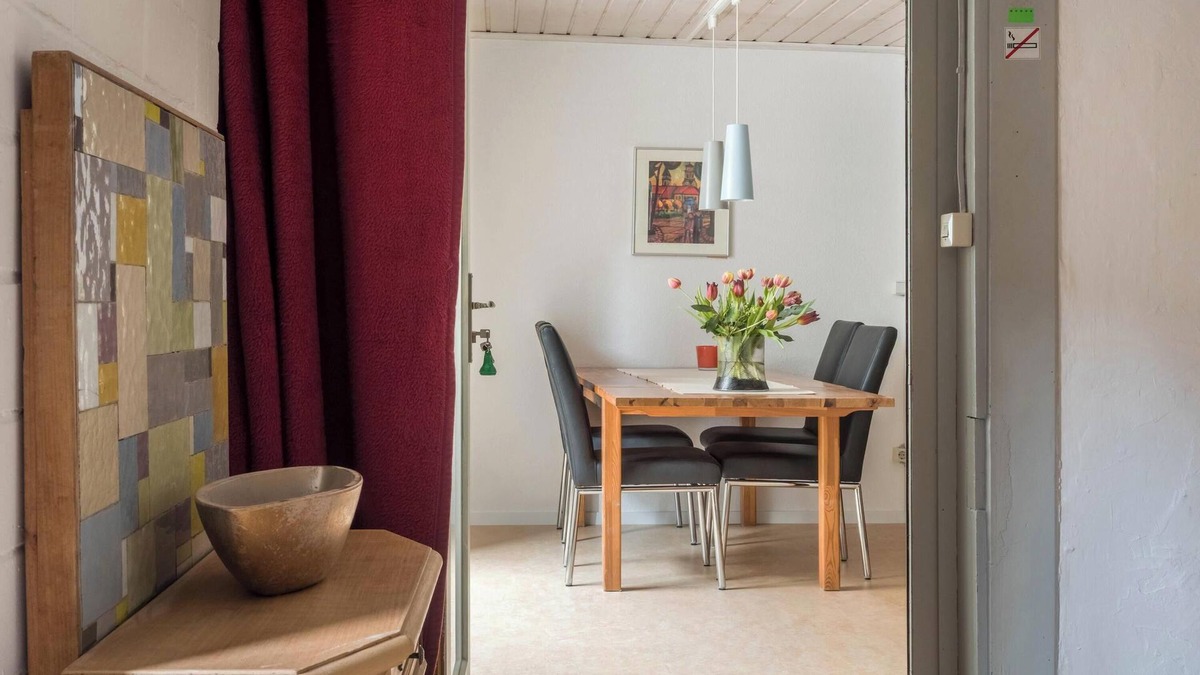 Altstadt Apartment | Apartment "Angelika" in Urban Heritage House near Lake Constance with Wi-Fi & Patio