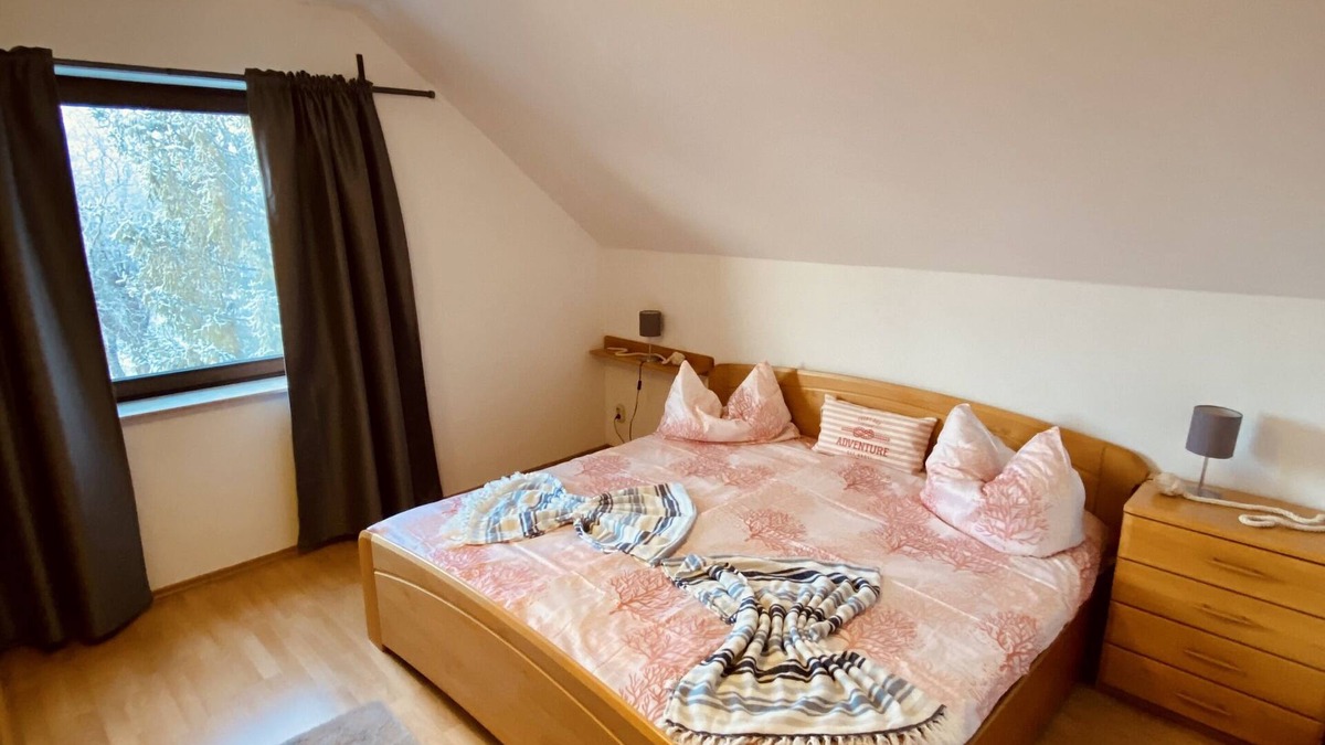 Bitterfeld Apartment | Apartment Ankerplatz - directly on the lake!