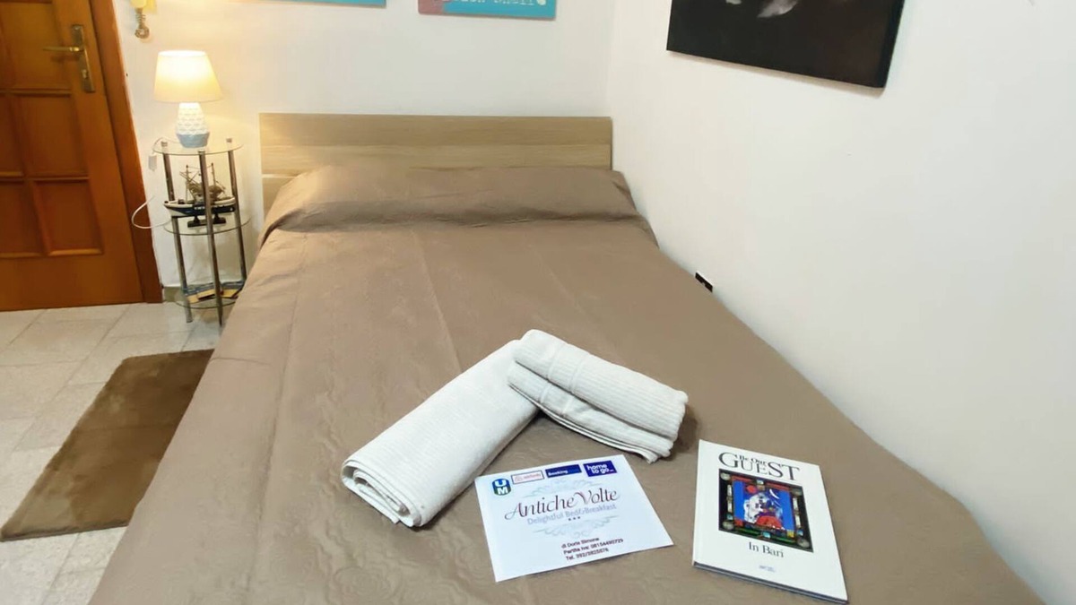 Modugno Apartment | Apartment "Antiche Volte di Doris Simone" with Balcony