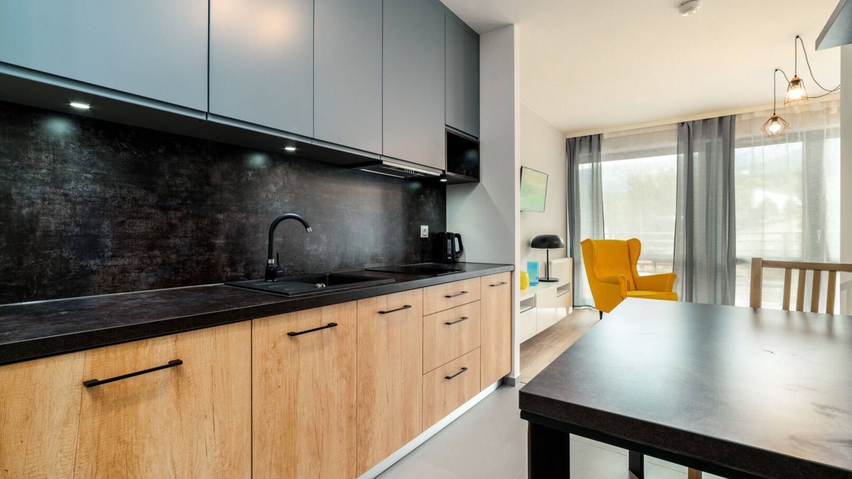 Bierutowice Apartment | Apartment/apartment for 4 guests with 40m² in Karpacz (246041)