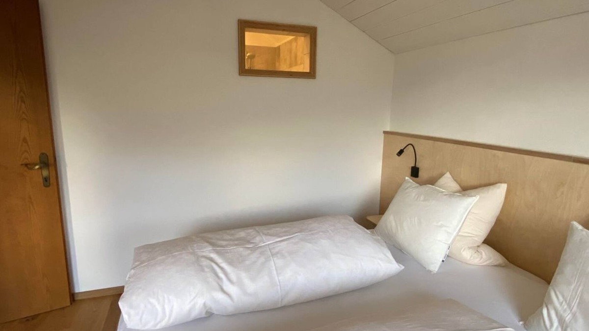Wiesing Apartment | Apartment/apartment, shower, WC, balcony - Waldruh