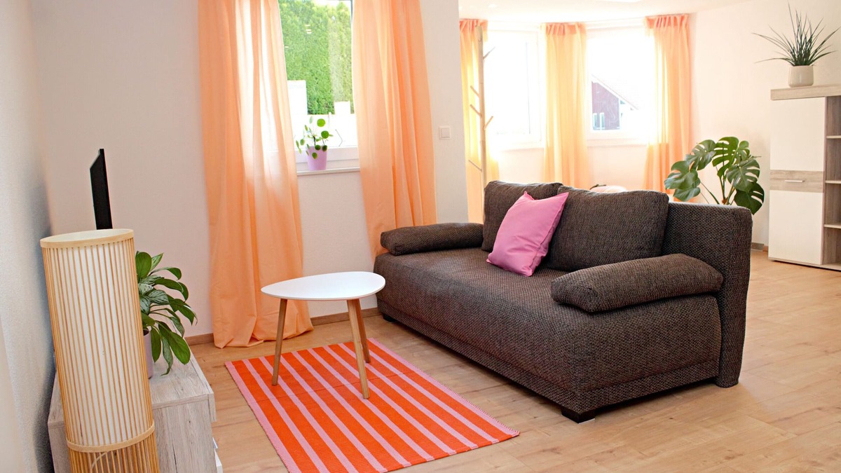 Gemarkung Tieringen Apartment | Apartment 'Apfelwiese' with Private Terrace, Private Garden and Wi-Fi