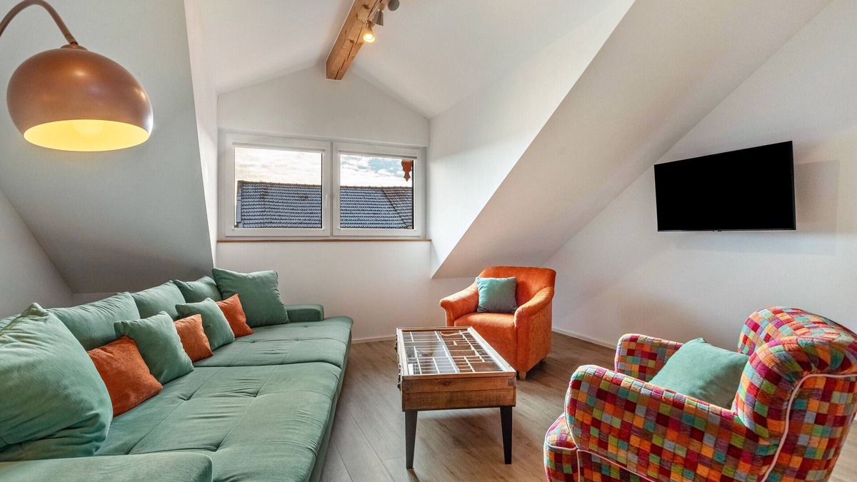 Ebersberg District Apartment | Apartment 'Appartment 12' with Shared Terrace, Shared Garden and Wi-Fi