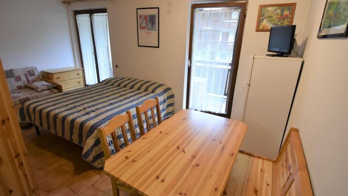 Alba Apartment | Apartment Apt 8 by Interhome