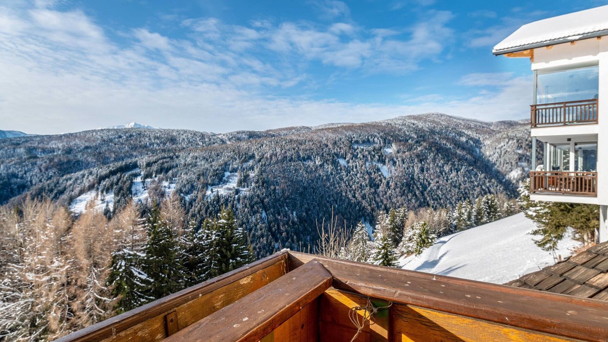 Maranza Apartment | Apartment 'Apt Sellablick' with Mountain View, Private Terrace and Wi-Fi